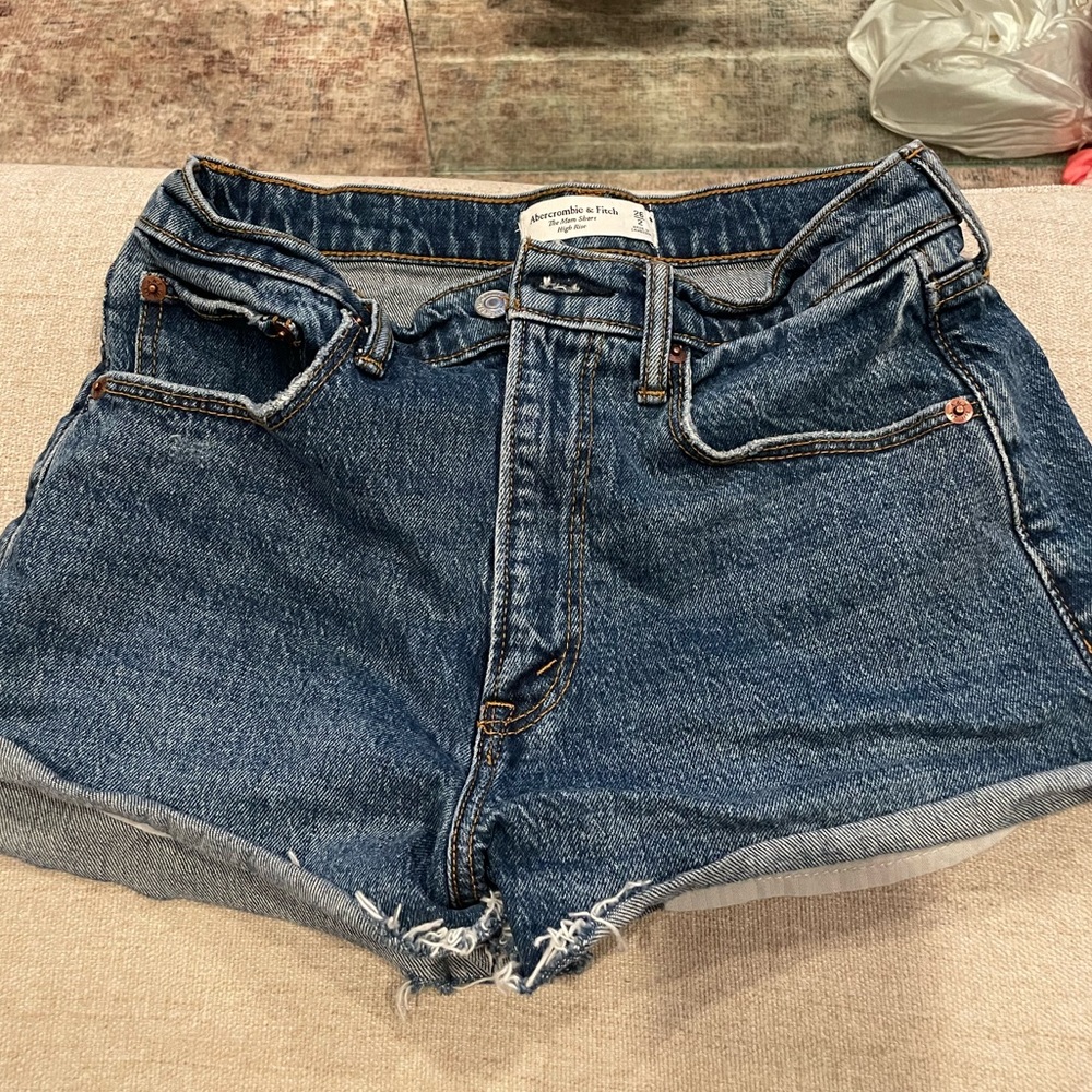 Abercrombie and fitch high rise “the mom shorts”